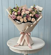 Букет цветов из:  Розы и Лизиантусы в Мошково