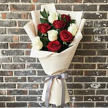 Букет цветов из:  Розы в Мошково
