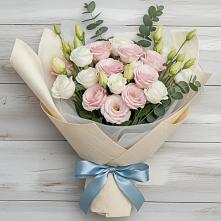 Букет цветов из:  Лизиантусы #REPLACE_PRED# Мошково