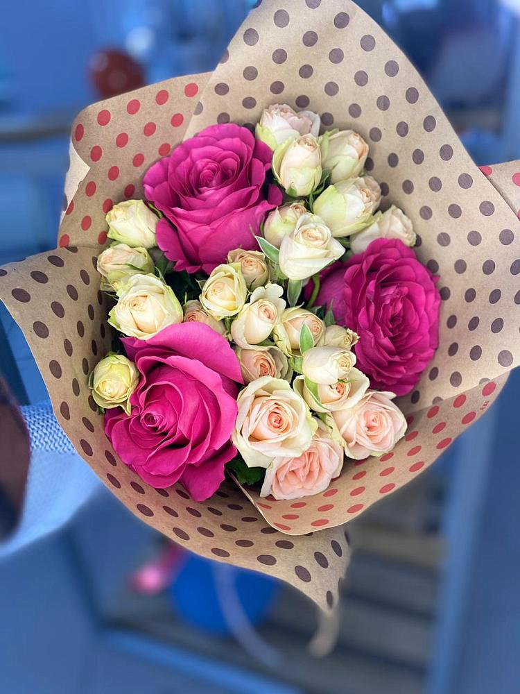 Букет цветов из: Розы в Мошково