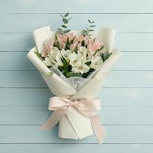 Букет цветов из:  Альстромерии в Мошково