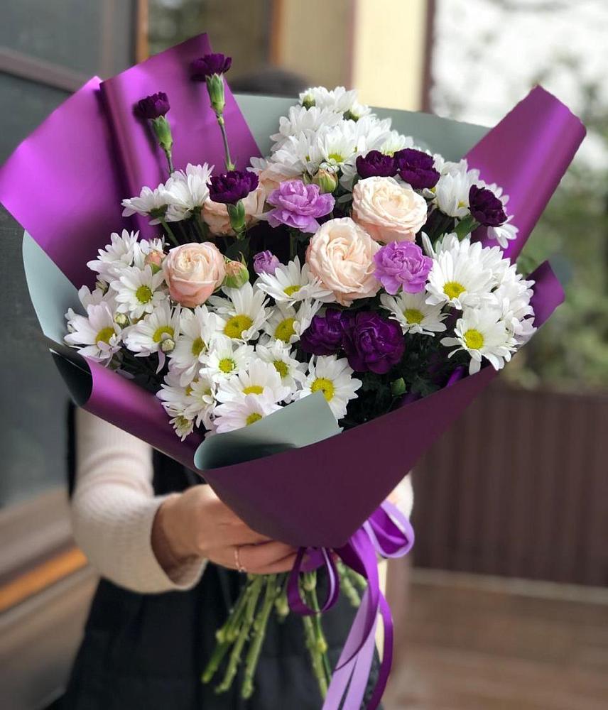 Букет цветов из: Хризантемы, Гвоздики и Розы в Мошково