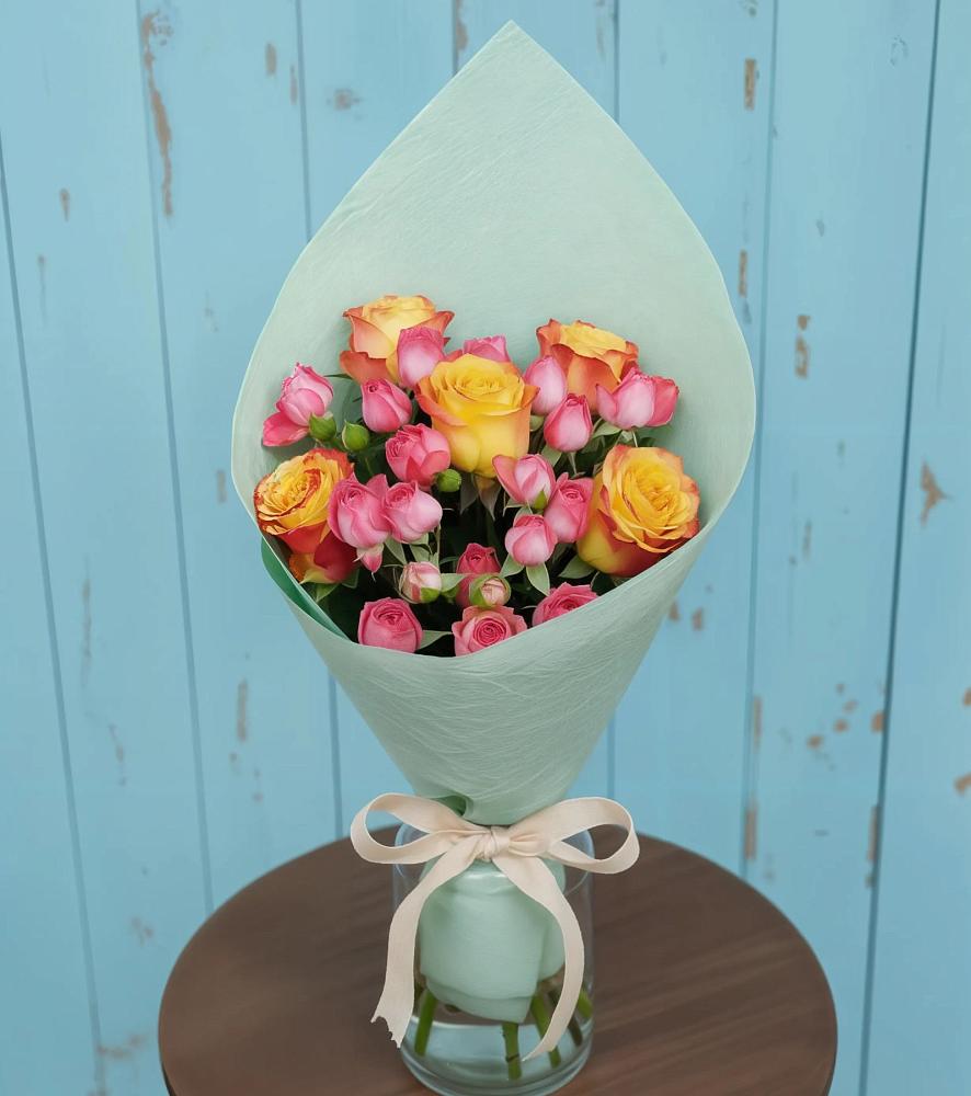 Букет цветов из: Розы в Мошково