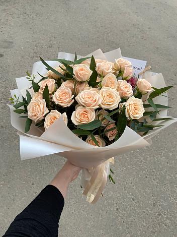 Букет Кремовые розы Латте в Мошково
