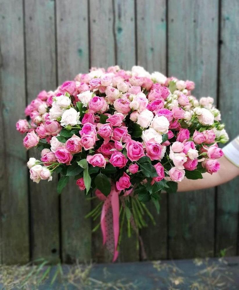 Букет Розовые кустовые розы Натали и Лав Лидия в Мошково