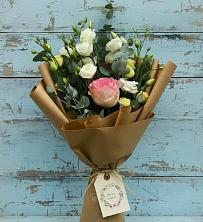 Букет цветов из:  Розы и Лизиантусы в Мошково